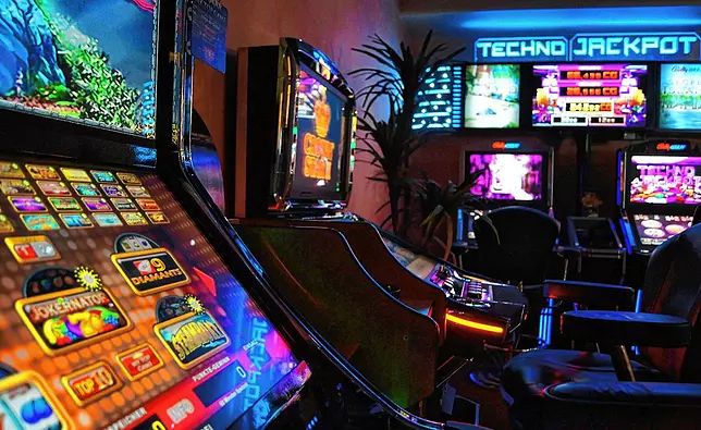 پاکستان میں Treasure Dragon Slot کا آن لائن کیسینو سیکشن کھولیں۔